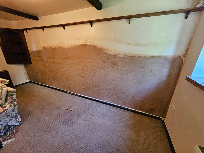 Re-plastering of walls